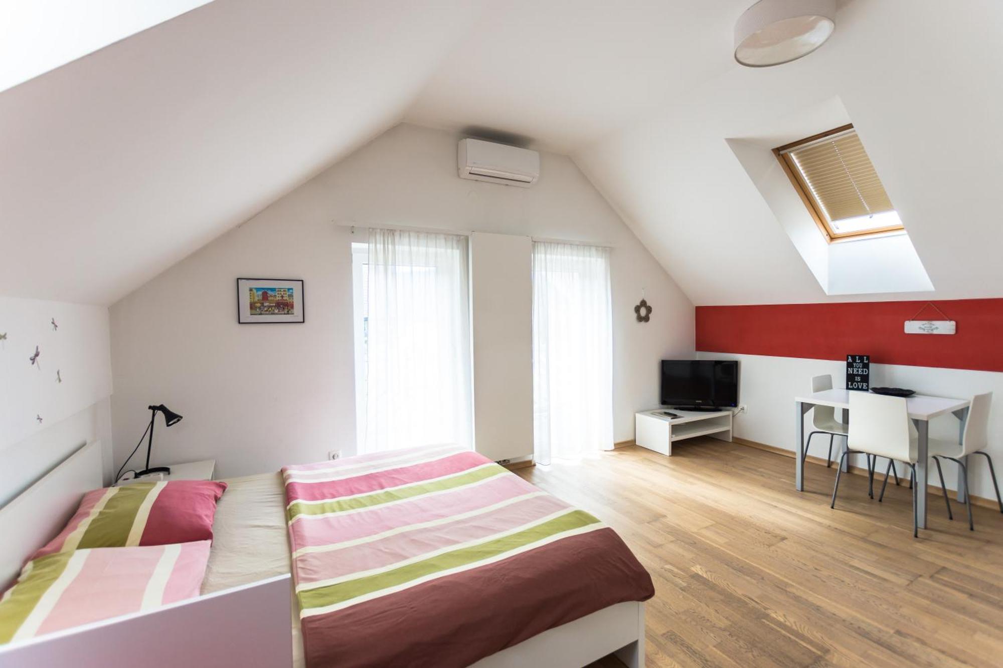 Apartment Agenija